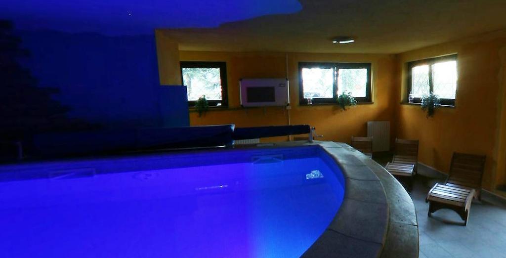 Dujany Nus Exterior foto